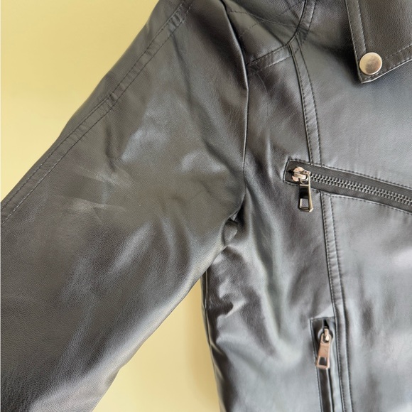 Lehour Black Faux Leather Jacket *GREAT USED CONDITION* - Picture 4 of 13